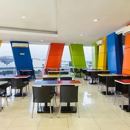 Amaris Hotel Pemuda Semarang-3