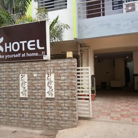 Jk Rooms 126 Parashar Legacy - Opp Railway Station-3