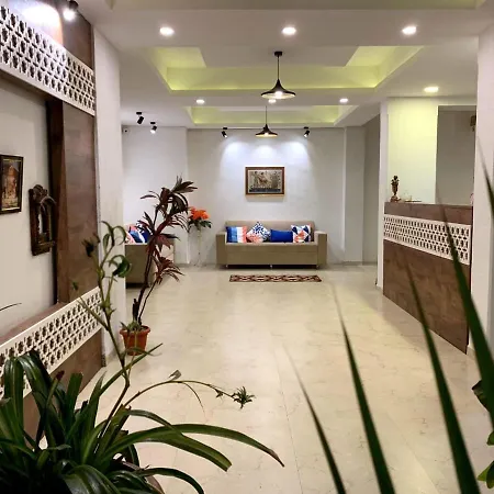 Emerald Vista Luxury Suites-2