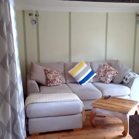Mallard Cottage Guest House-3