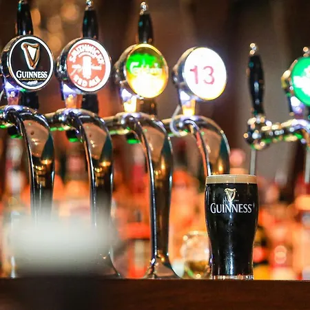 Gleesons Townhouse Booterstown-2