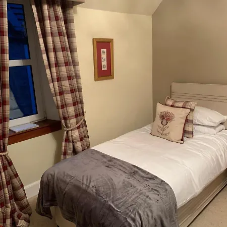 Drumdale Bed And Breakfast-3
