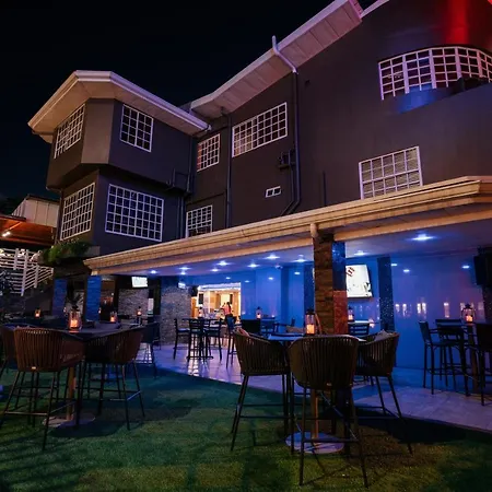 Runway Hotel-2