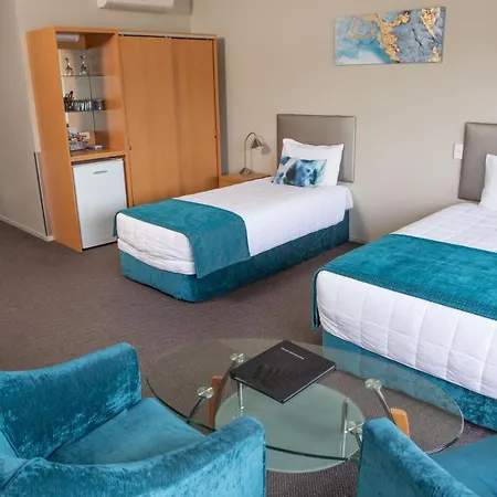 Airport Motor Lodge-3