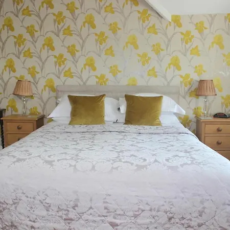 Fairhaven Country Guest House-3