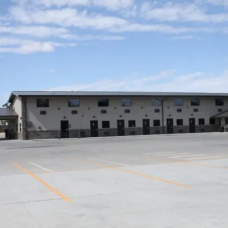 Boarders Inn & Suites By Cobblestone Hotels - Syracuse-2