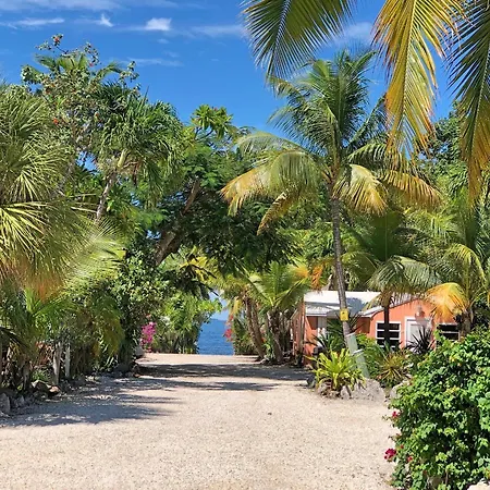 The Pelican Key Largo Cottages-3