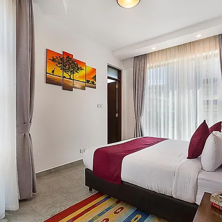 L'Aziz Suites - Near Aga Khan Hospital-2