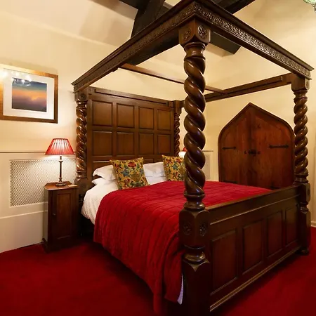 Hurstwood Hall-2