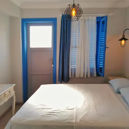 MaviBeyaz Bozcaada-2