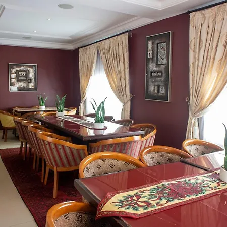 His Majesty'S Hotel And Apartments-2
