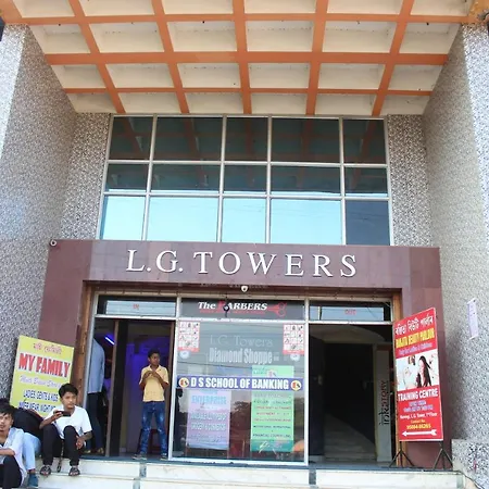 Lg Towers-3