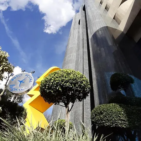 Auto Hotel Legaria-3