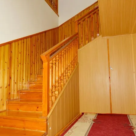 Astoria B&B-3