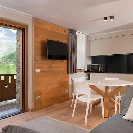 3 Chalets Aparthotel-2