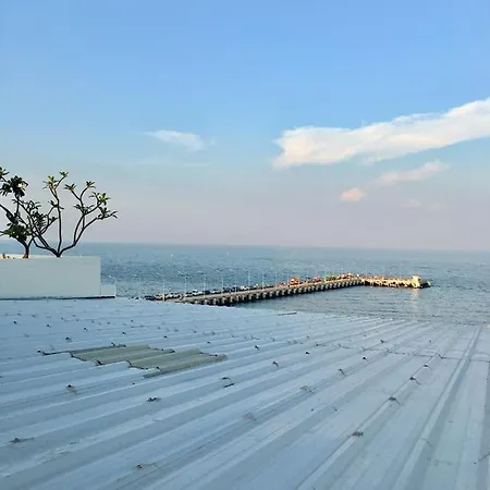 Pierview Rooms-2