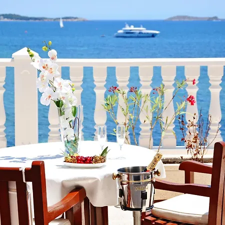 Grand Hotel Palladium Santa Eulalia Del Rio-3