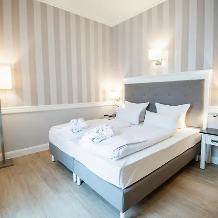 Hotel IV Jahreszeiten Kuehlungsborn-3