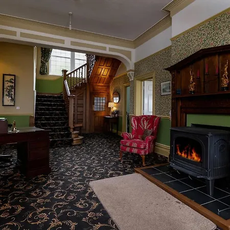 Crown Lodge-3