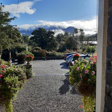 Lakeside Country Guest House-3
