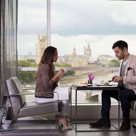 Plaza on the River Club&Residencia-3