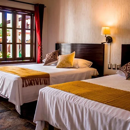 Hotel Casa Del Agua-2