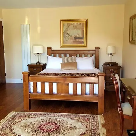 Heather House-3