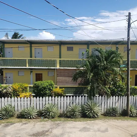 Pal'S On The Beach - Dangriga, Belize-2