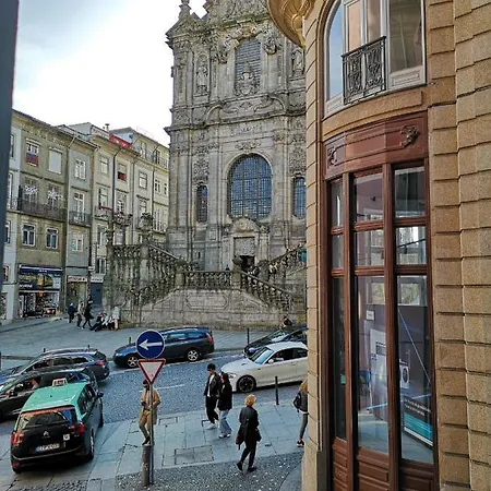 Clerigos Ville Porto Rooms-3