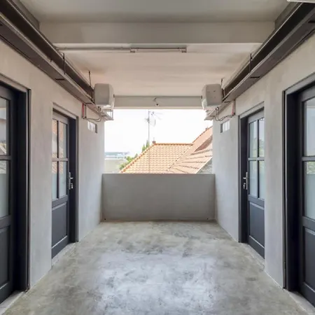 RedDoorz Syariah near Galeria Mall Yogyakarta-2