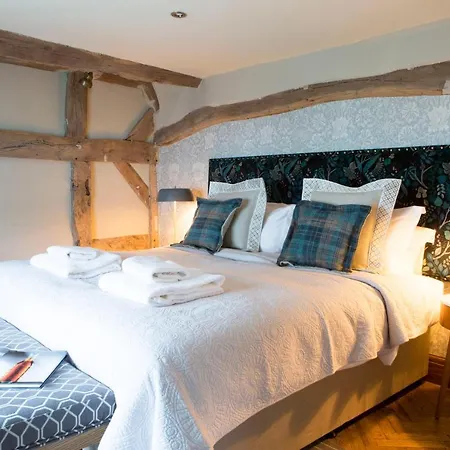 The Legh Arms Prestbury-3