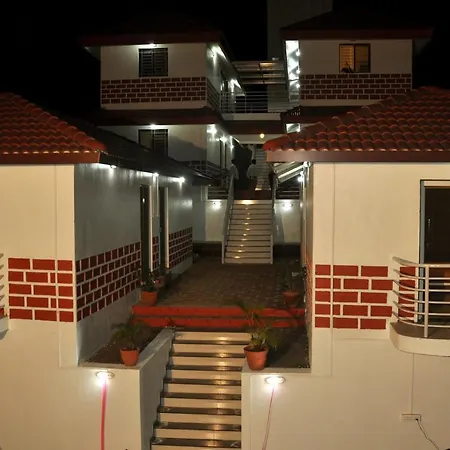 Rutu'S Holidays Resort Panhala-3