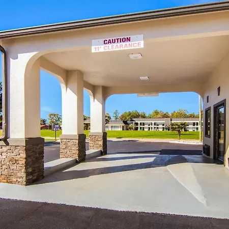 Americas Best Value Inn Perry-3