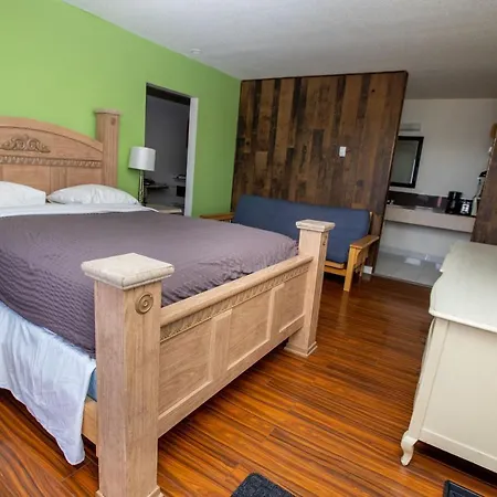 Camrose Motel-3