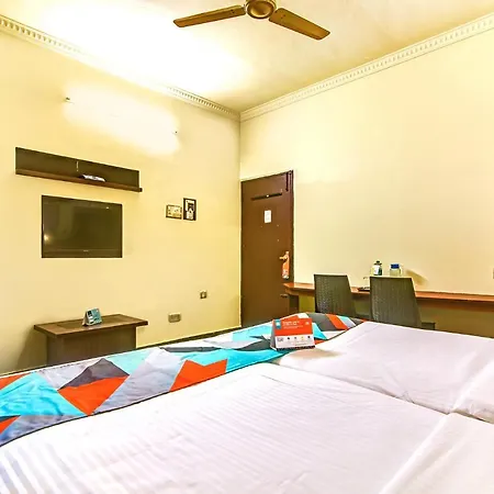 Fabhotel Nestlay Rooms-3