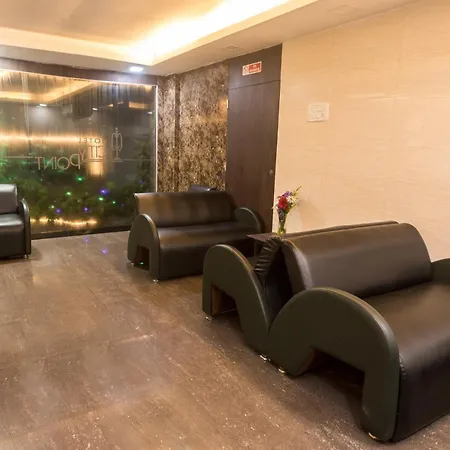 Hotel City Point Dadar-2