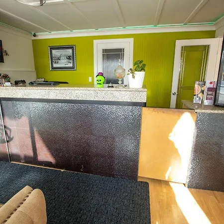 Camrose Motel-2
