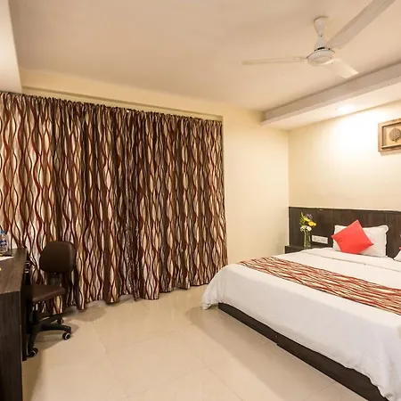 Hotel City Point Dadar-2