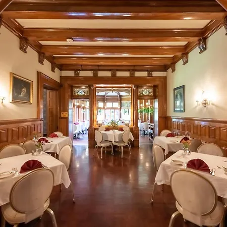 Vinifera Inn-2