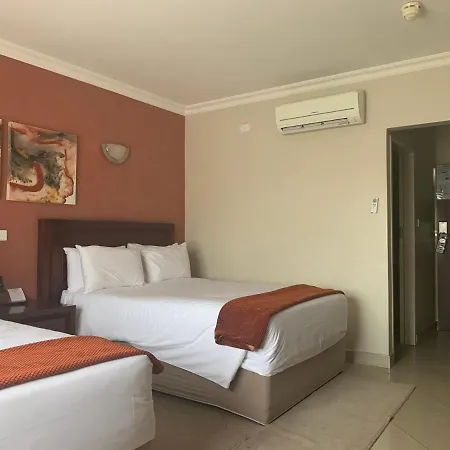 Royal Hotel-3