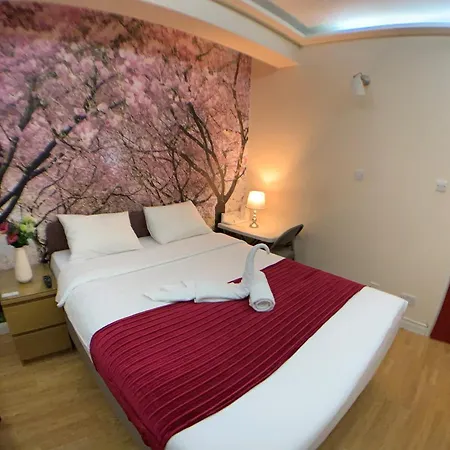 Barking Hotel-2