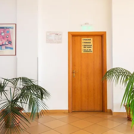 Hotel Dana-2