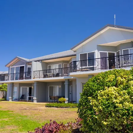 Meridian Beachside Apartments-2