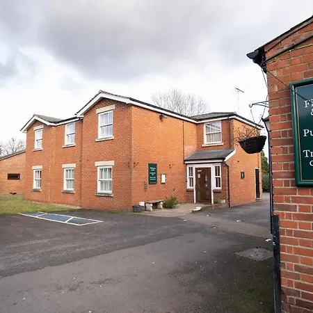 The Emmbrook Inn Hotel-3