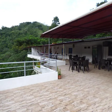 Hostal Alto de la Montaña-3