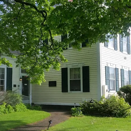 Strong House Inn-3