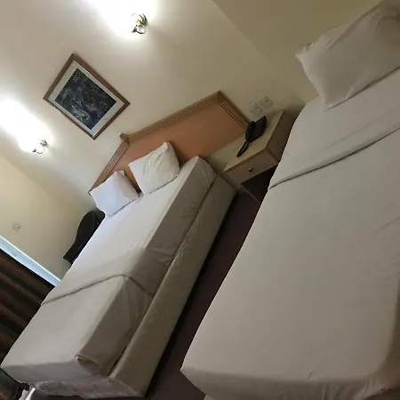 Rush Inn Hotel-3