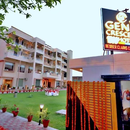 Genx Crescent Lucknow-3