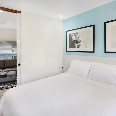 Ocean Treasure Beachside Suites-3