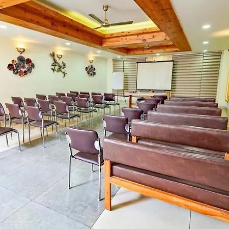Mayur Hotel Bar And Restaurant-2